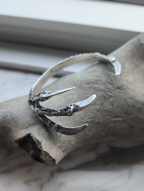 RARE Authentic Pamela Love Talon Cuff 925 Silver